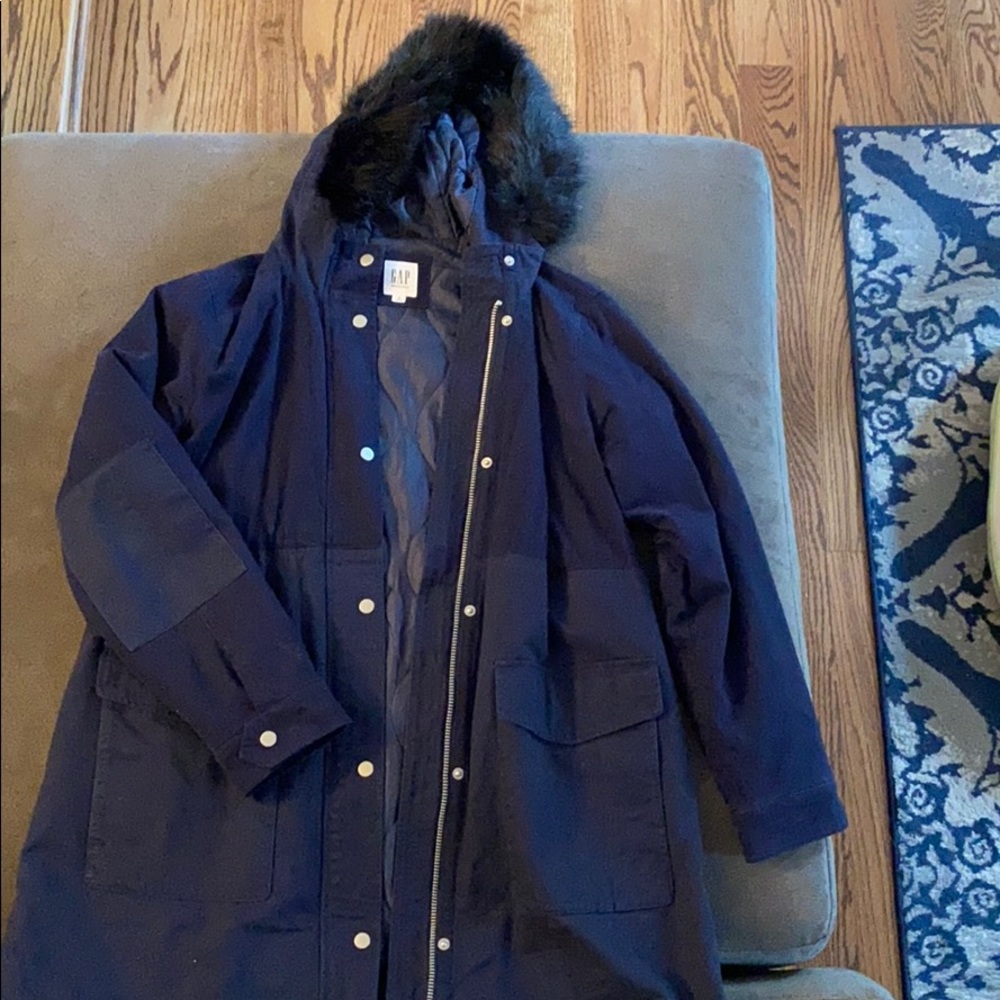 Gap maternity winter coat sz M